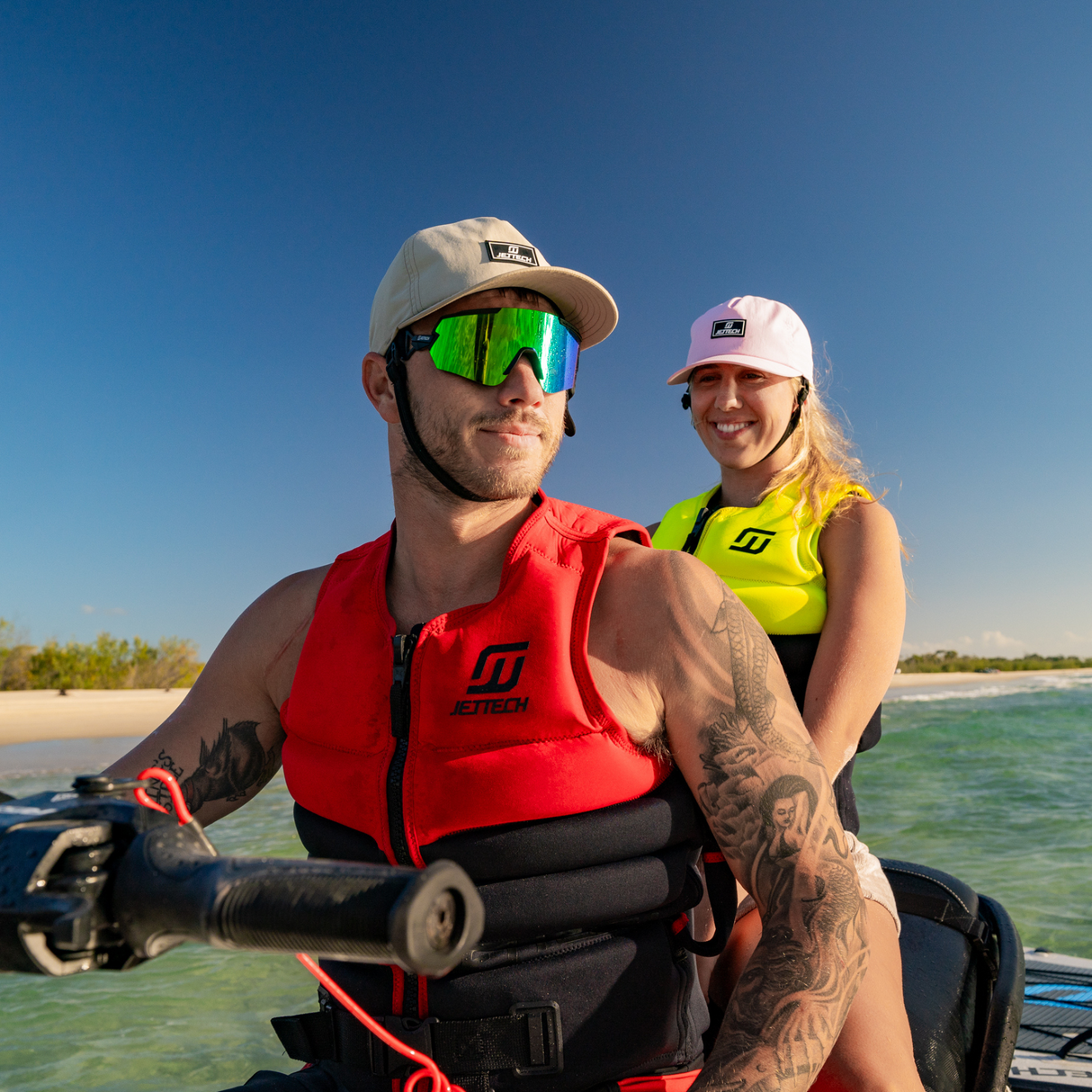 JET TECH HYBRID SUNGLASSES & GOGGLES 2 IN 1 KIT