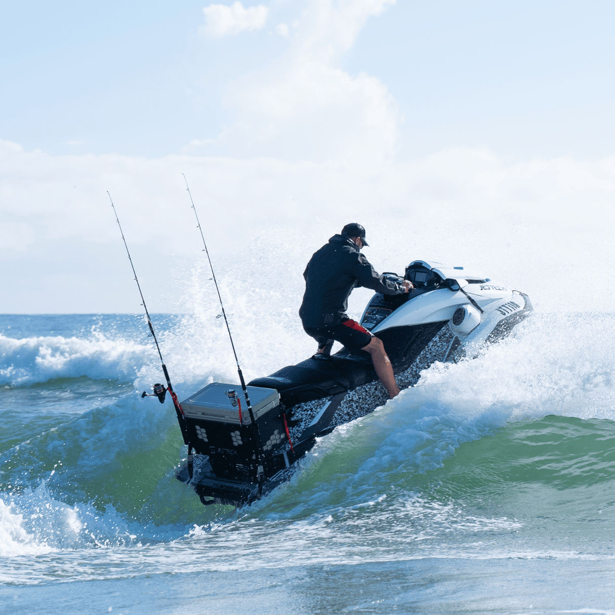 JET TECH ADVENTURE FISH BOX