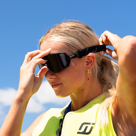 JET TECH HYBRID SUNGLASSES & GOGGLES