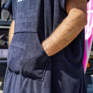 JET TECH HOODED PONCHO TOWEL